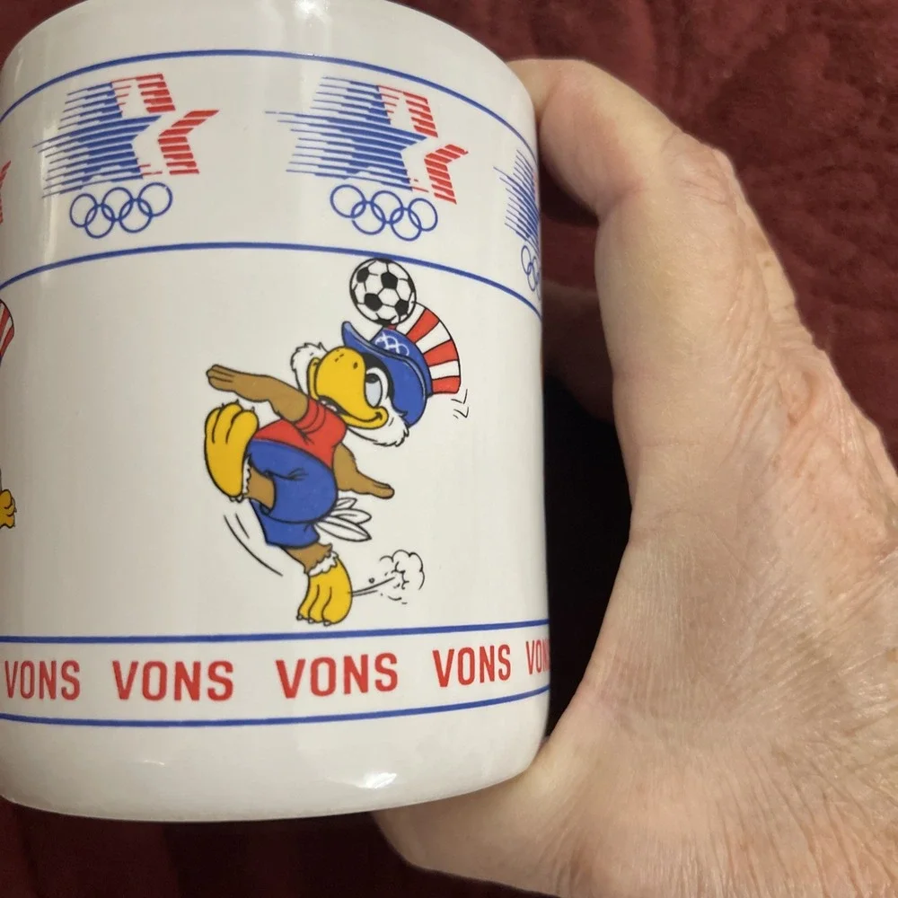 Vintage Coffee Mug Vons Stars in Motion, Sam the Olympic Eagle 1980-82 Papel T&F